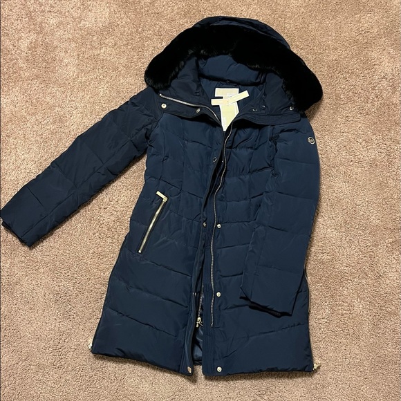 Michael Kors Faux-Fur-Collar Down Puffer Coat Small Navy - Picture 1 of 5